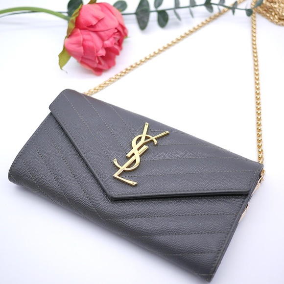 🍓YSL Monogram Flap Wallet in Grained Leather - Picture 1 of 13